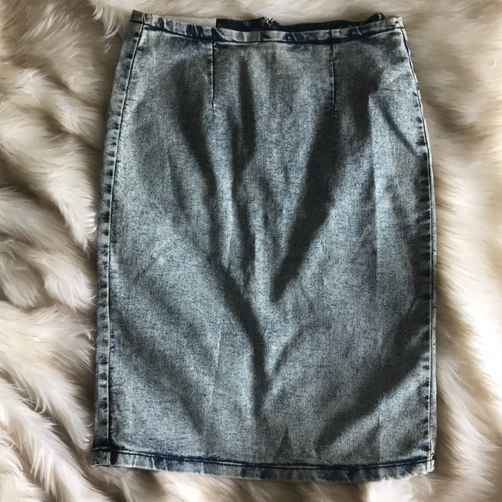 Lana Classic Pencil Skirt